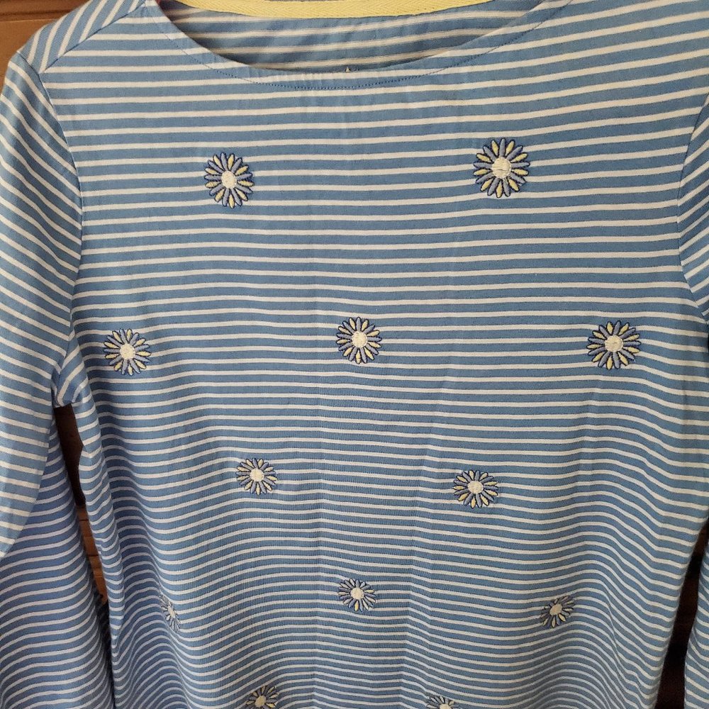 APPLESEED'S STRIPED TOP WITH EMBROIDERED DAISIES